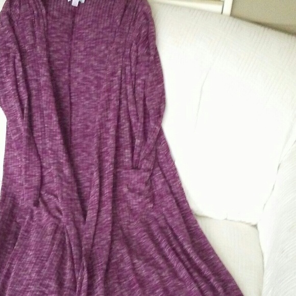 Long LulaRoe cardigan - Picture 2 of 3
